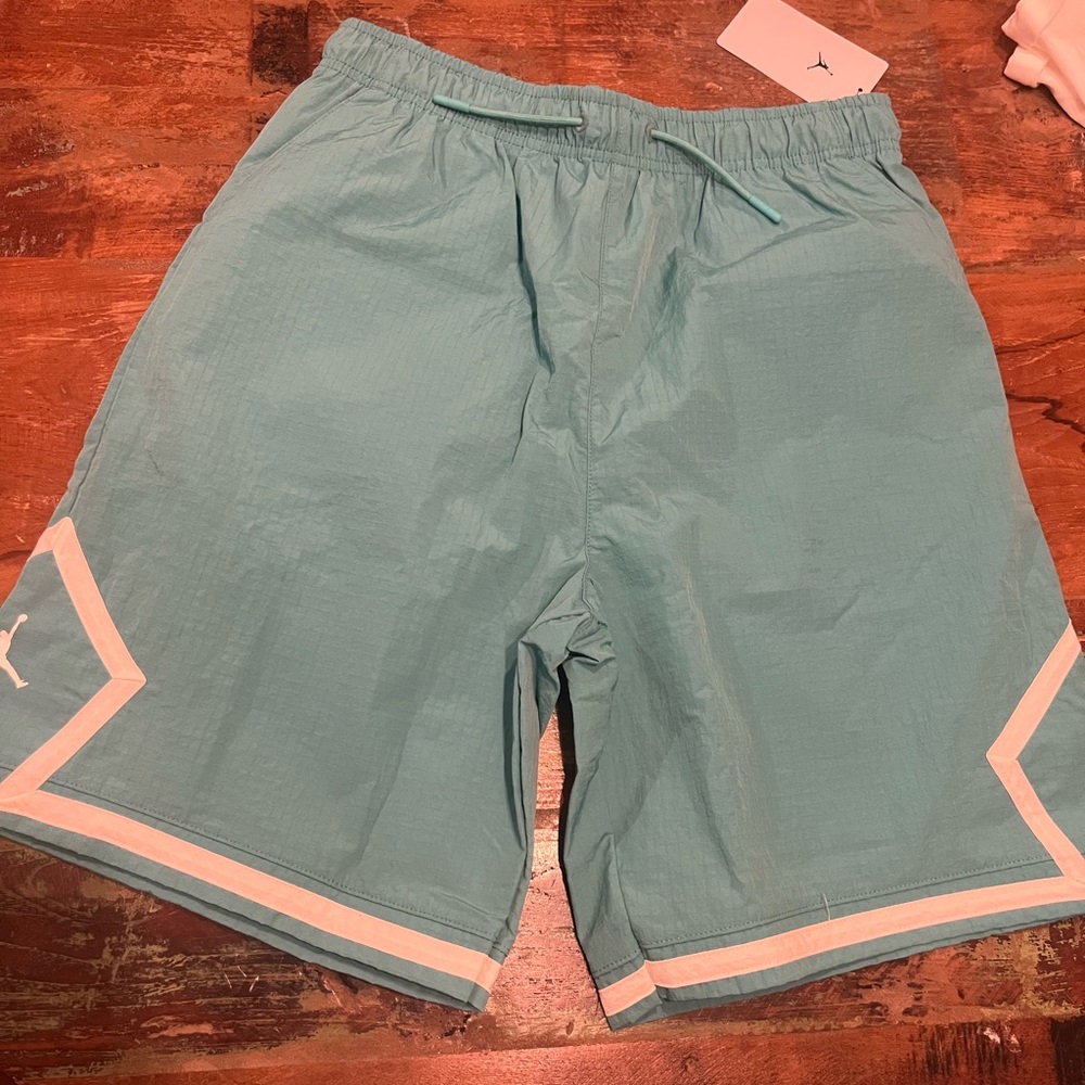 NWT Air Jordan Boys Athletic Shorts